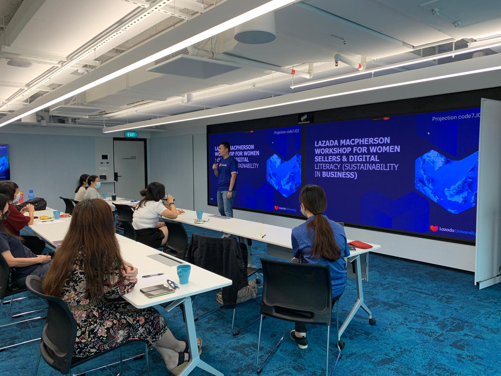 c7e904d3-c0e0-4ea2-a72d-44e30df26c4f